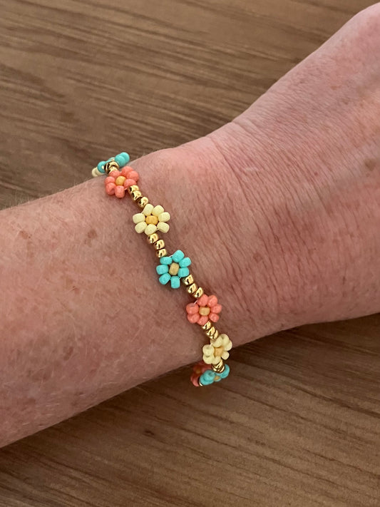 Daisy Bracelet - color mix